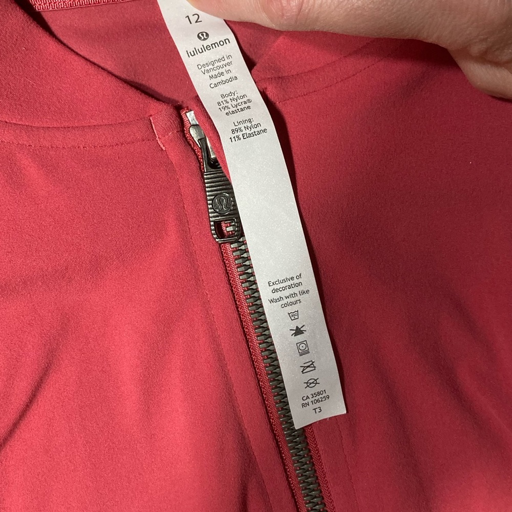 lululemon Jacket - Picture 4 of 7